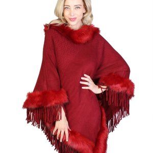 Gorgeous looking long poncho with  fur collar and